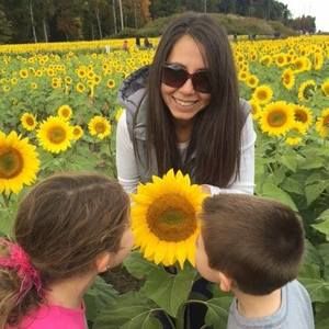 Meet your Posher, Christina